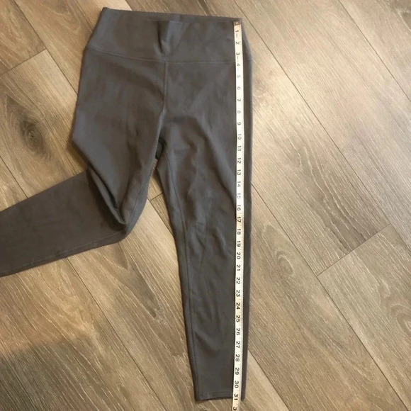 Sage Collective Full Length Green Leggings Size Large - Picture 5 of 8